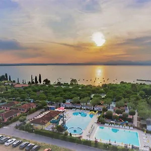 *** Camping Le Palme & Village Italia