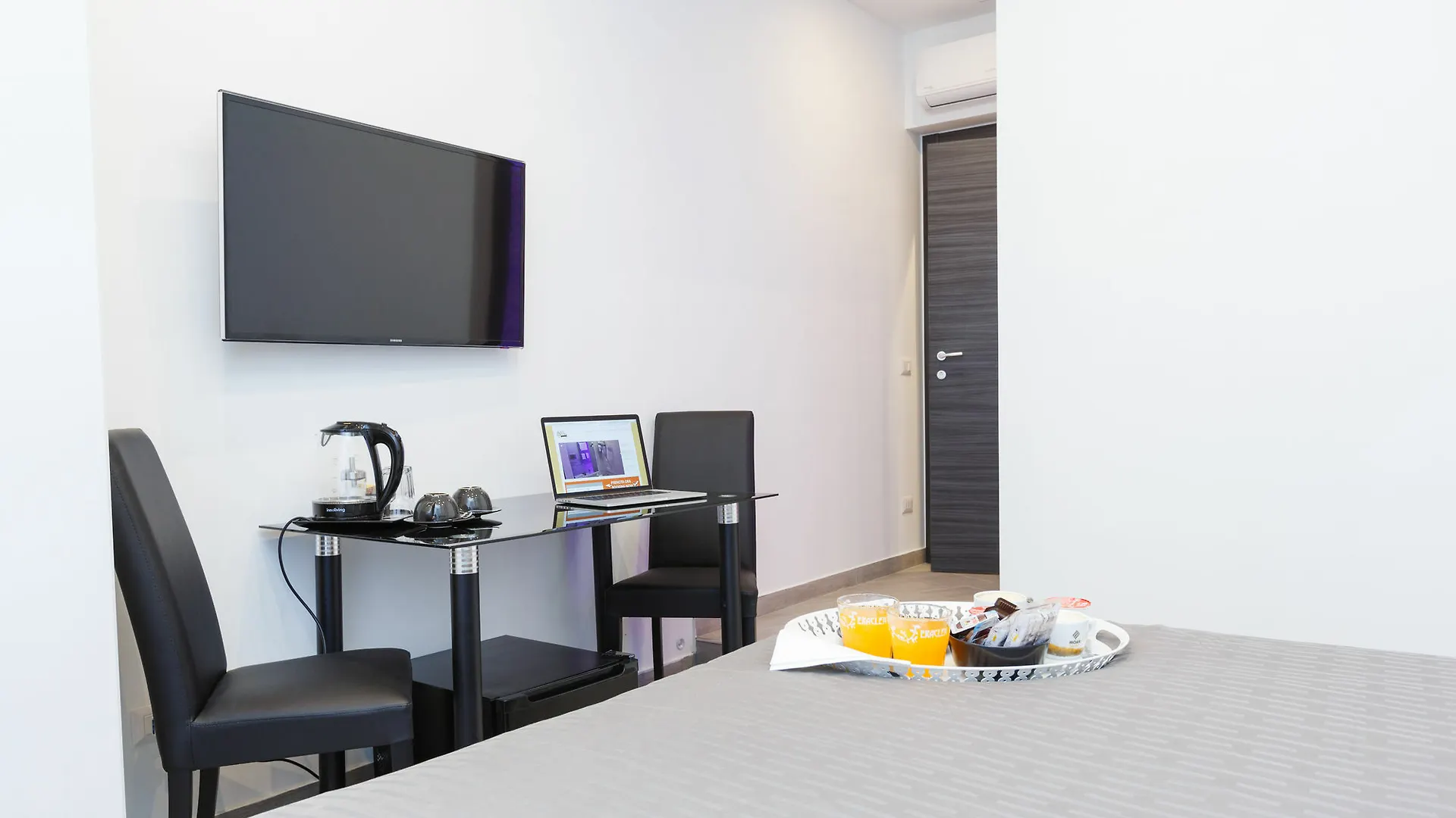 Domus Arena Hotel Rome Guest house