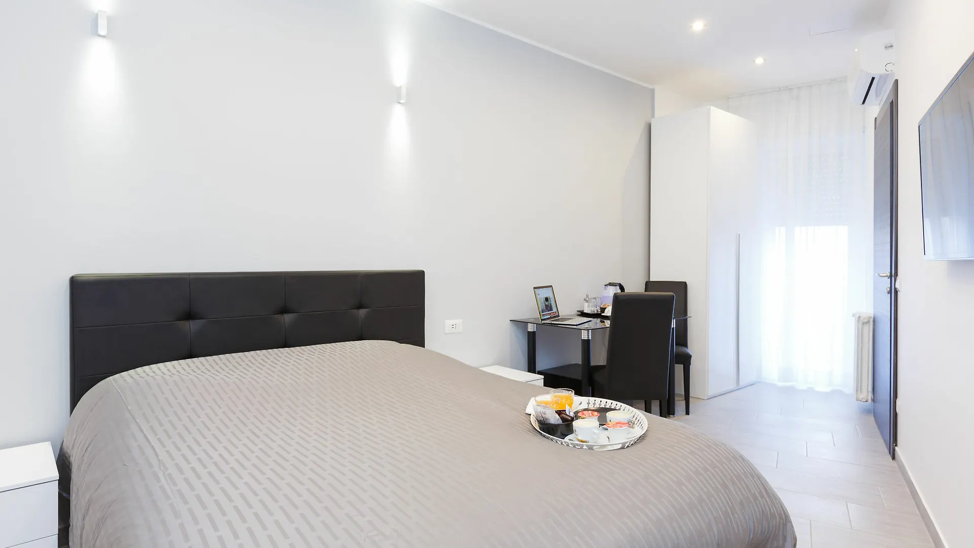 Domus Arena Hotel Rome 2*,